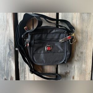 Small 5.5 Inch Crossbody 3 Pocket Bag